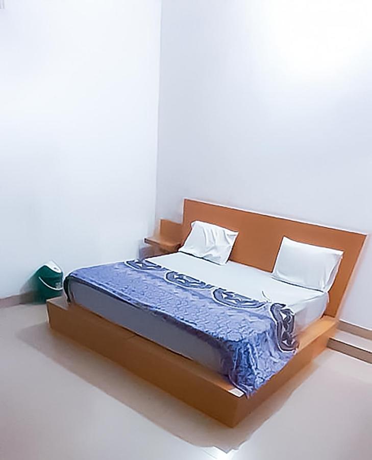Roomshala 110 Hotel Mulaqaat - Shiv Nadar University Dadri Экстерьер фото